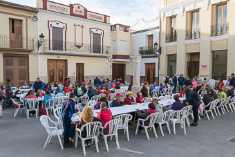 Parada para almorzar en Benimodo